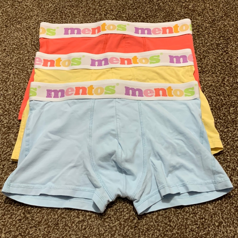 H&M x Mentos trunks